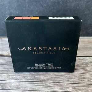 Anastasia Beverly Hills‎ Blush Trio - Vibrant Shades